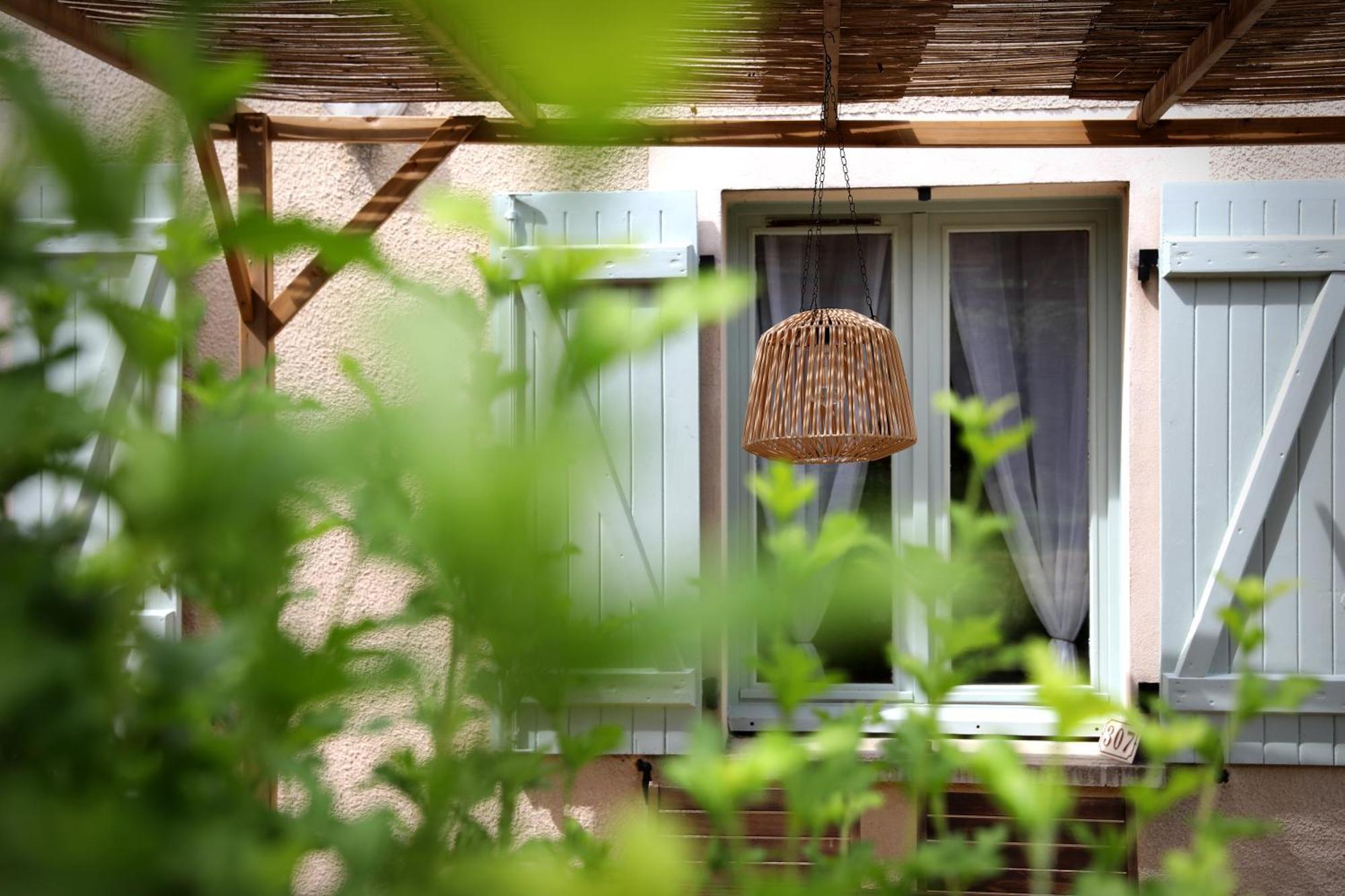 Gite " O Paradis" Douelle Exteriör bild